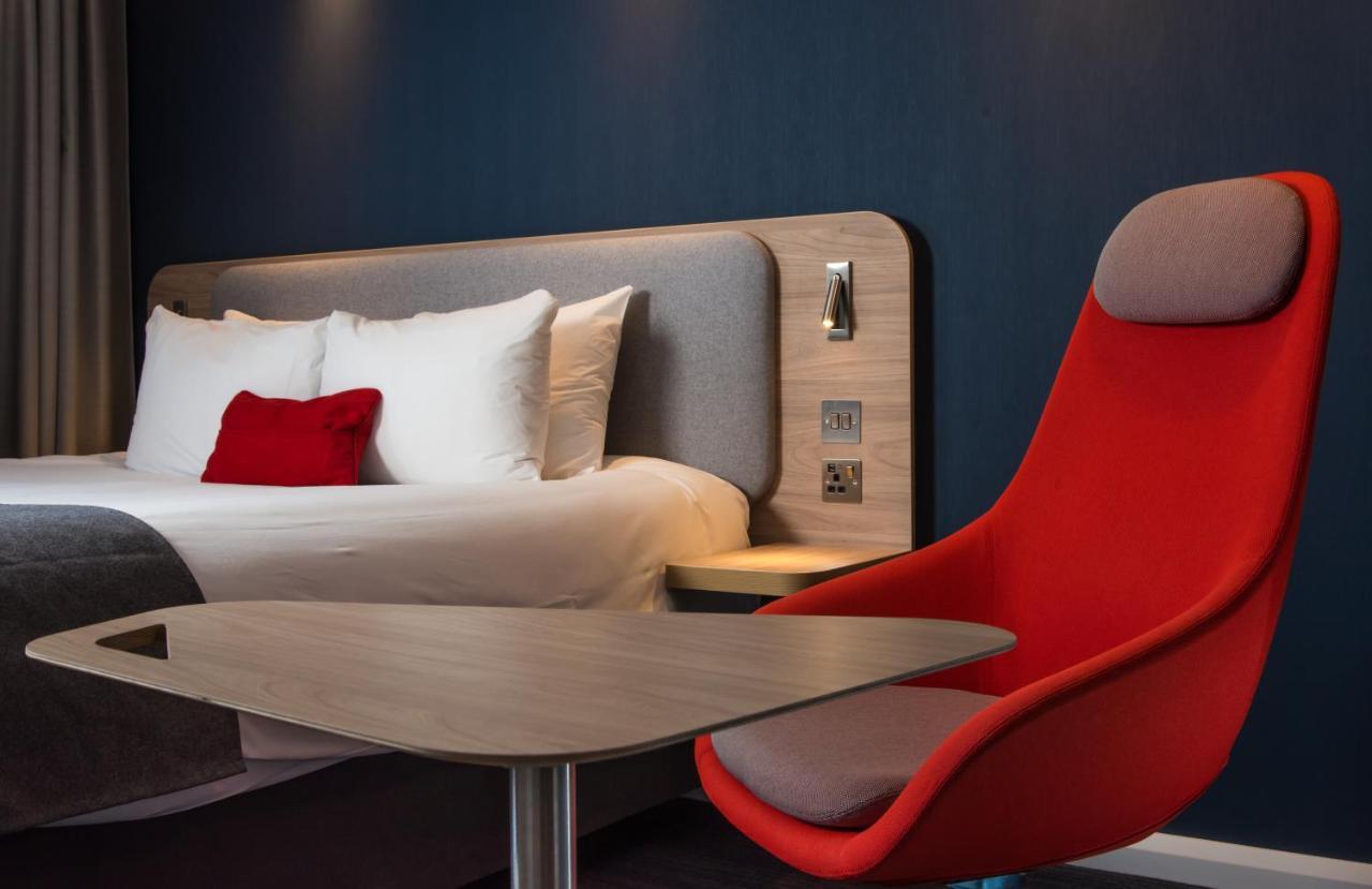 Holiday Inn Express - Bicester By Ihg Extérieur photo