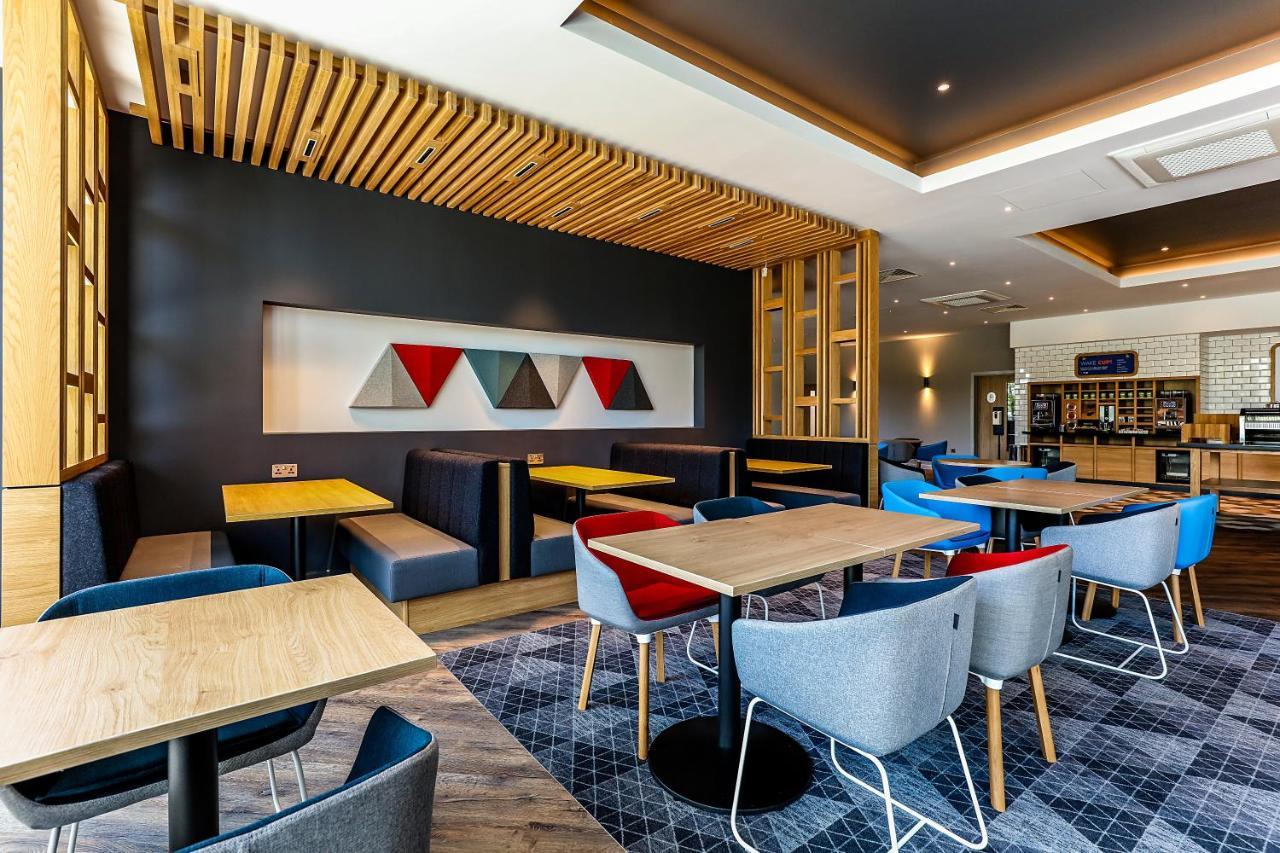 Holiday Inn Express - Bicester By Ihg Extérieur photo
