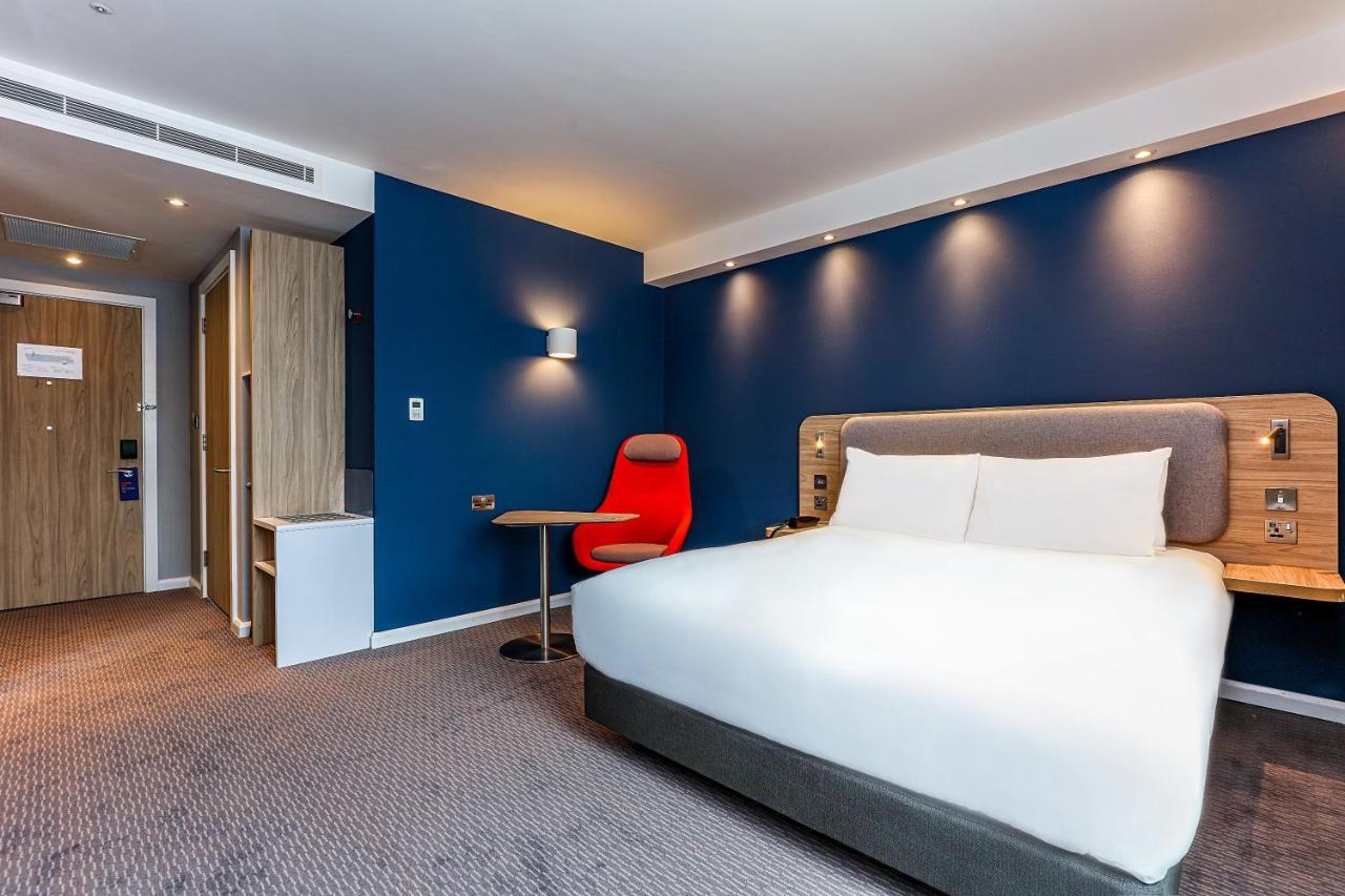 Holiday Inn Express - Bicester By Ihg Extérieur photo